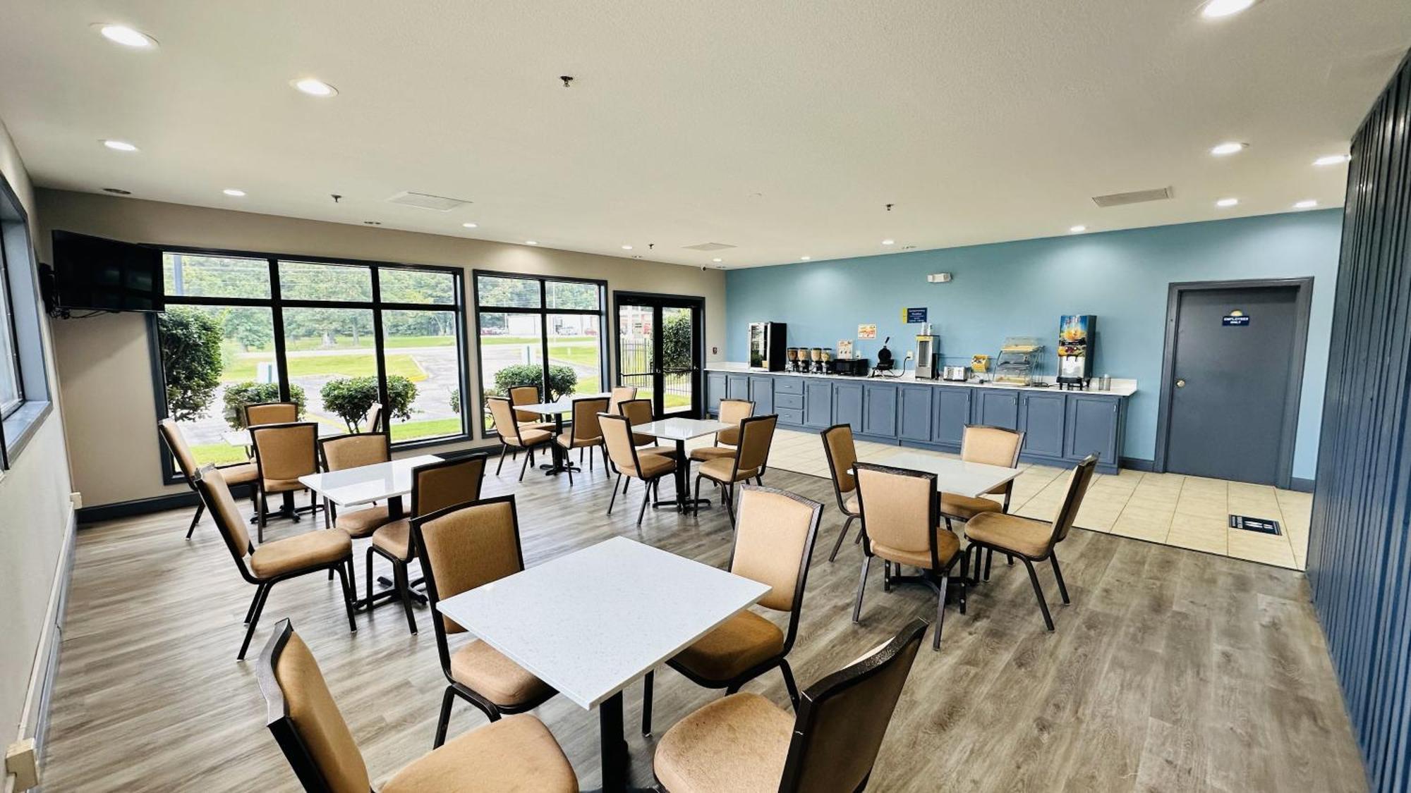 Days Inn & Suites By Wyndham Wynne Zewnętrze zdjęcie