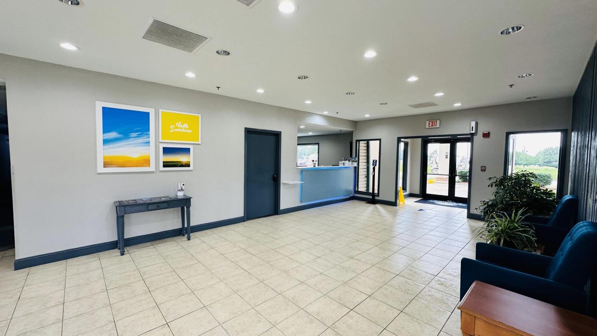 Days Inn & Suites By Wyndham Wynne Zewnętrze zdjęcie
